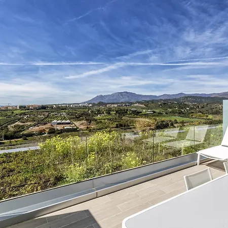 Vivi Homes - Sonrisa Pool, Terrace, Golf & Estepona