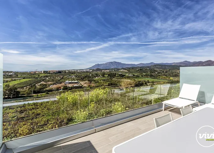 Vivi Homes - Sonrisa Pool, Terrace, Golf & 埃斯特波纳